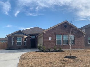 325 Christian Rd, Ennis, TX 75119