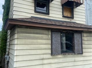 922 Fallowfield Ave, Charleroi, PA