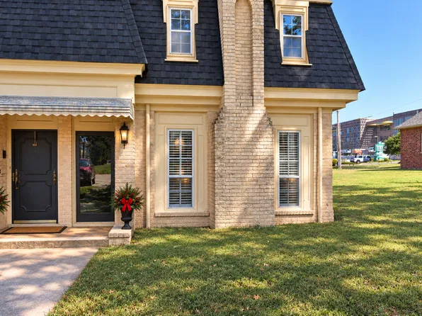 1033 E Thompson Ave, Sapulpa, OK 74066
