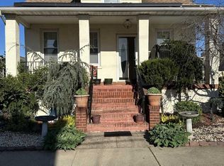 137 Holt St, Hackensack, NJ 07601