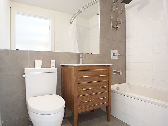 5th image of 869 Park Ave #1F