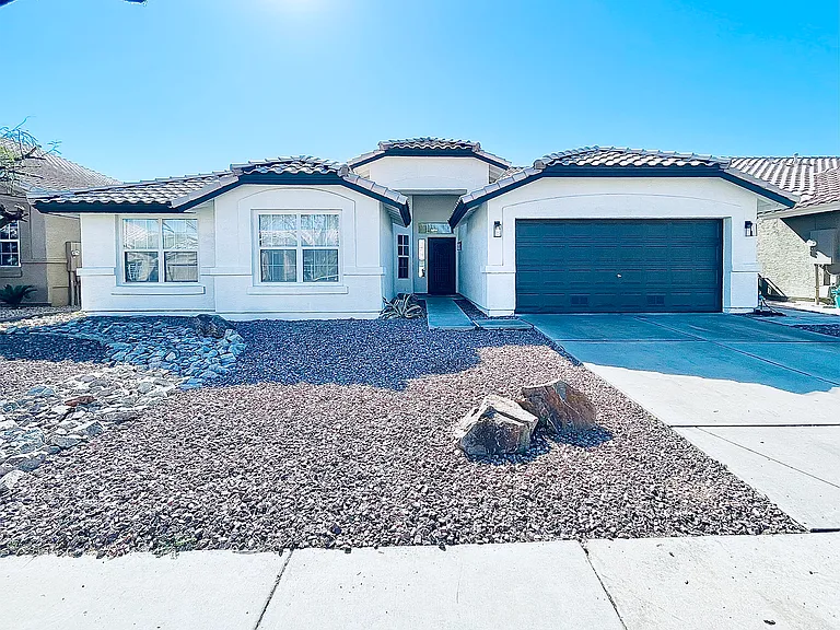 Single Family Home with 2 car garage and private driveway