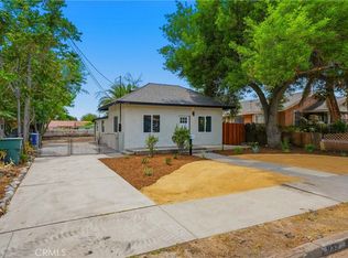 939 W 8th St, San Bernardino, CA 92411
