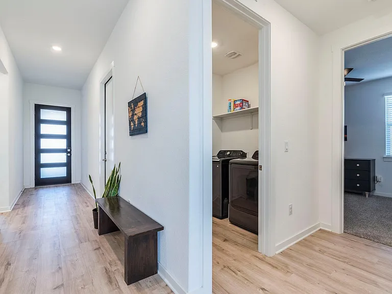 2132 Centerline Ln — Photo 3