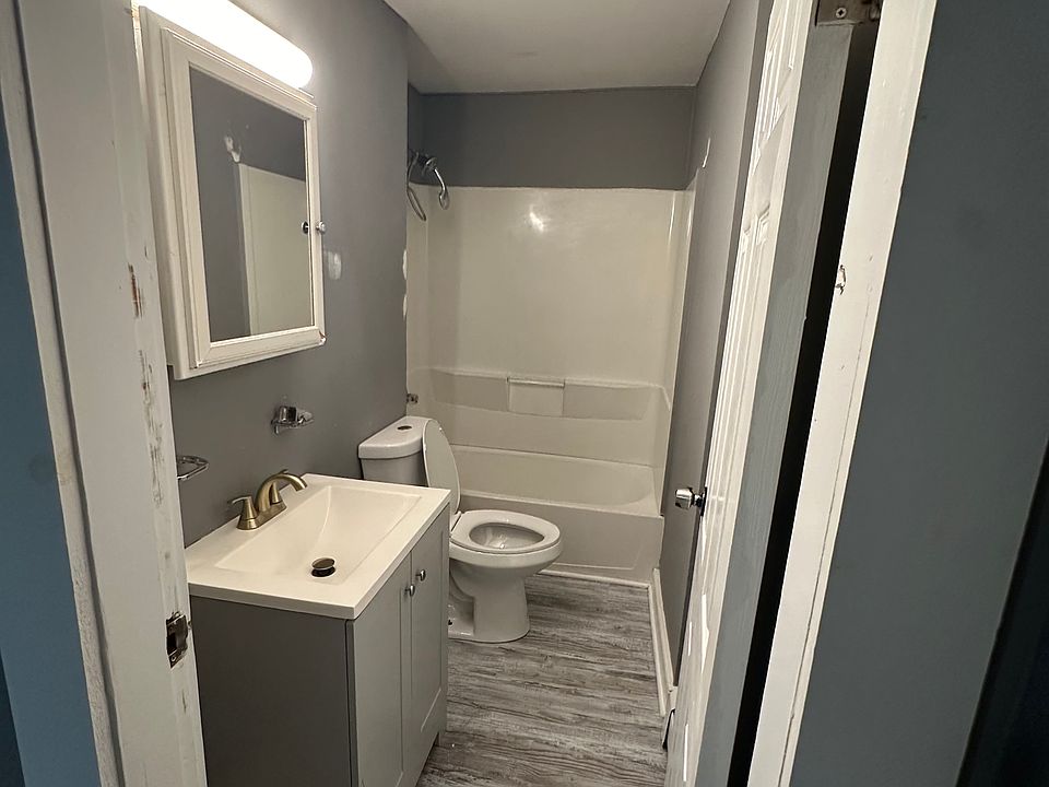 1st image of 53 Borden Ave