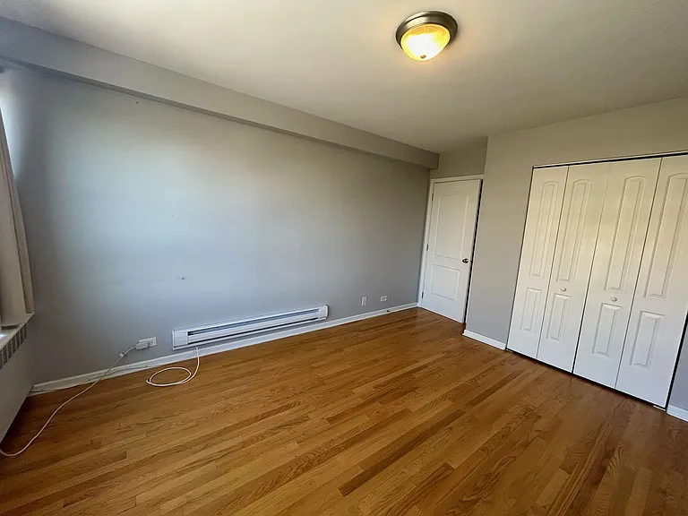 4180 Marine Terrace Apartments — Photo 16
