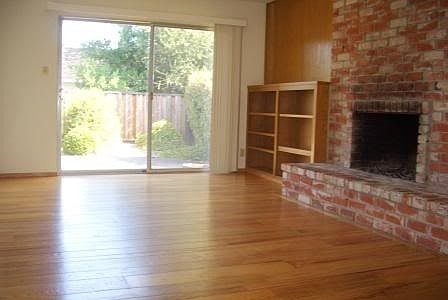 4th image of 7553 Waterford Dr