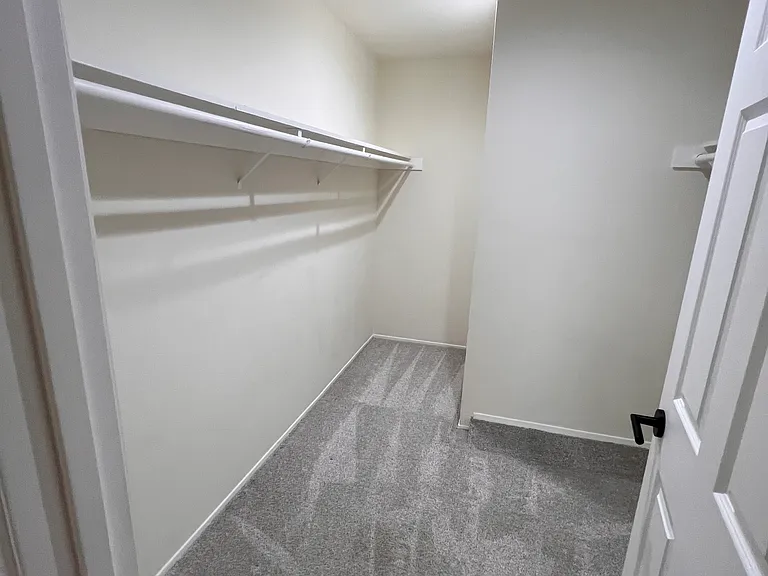31568 Agoura Rd #6 — Photo 45