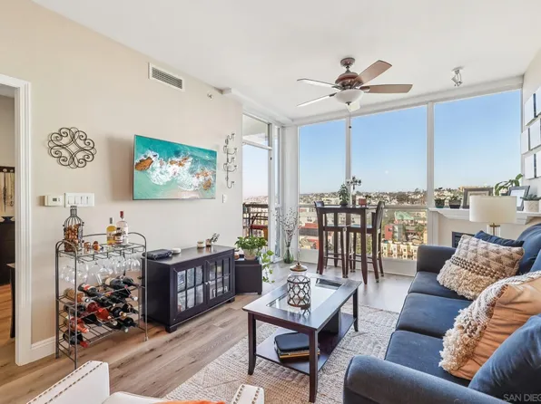 300 W Beech St Unit 1105, San Diego, CA 92101