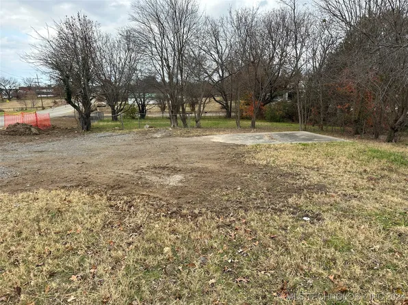 410 N West St, McAlester, OK 74501