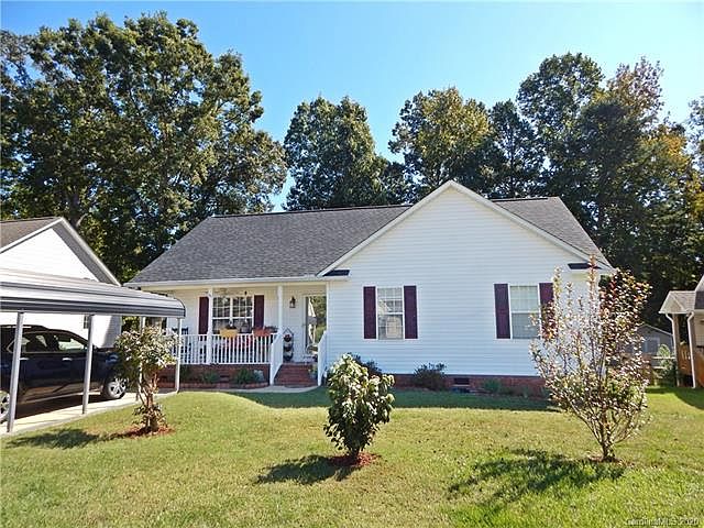1st image of 725 Golden Bell Dr