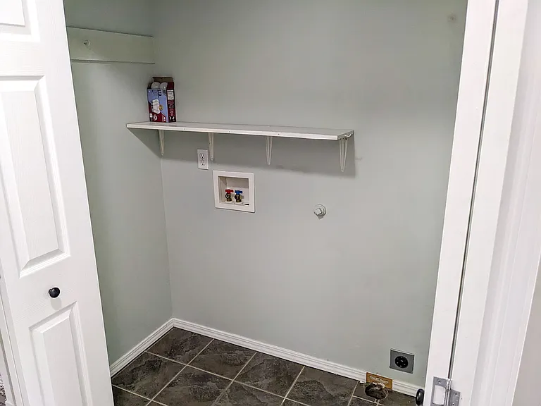5500 Doogan Ct SE — Photo 12