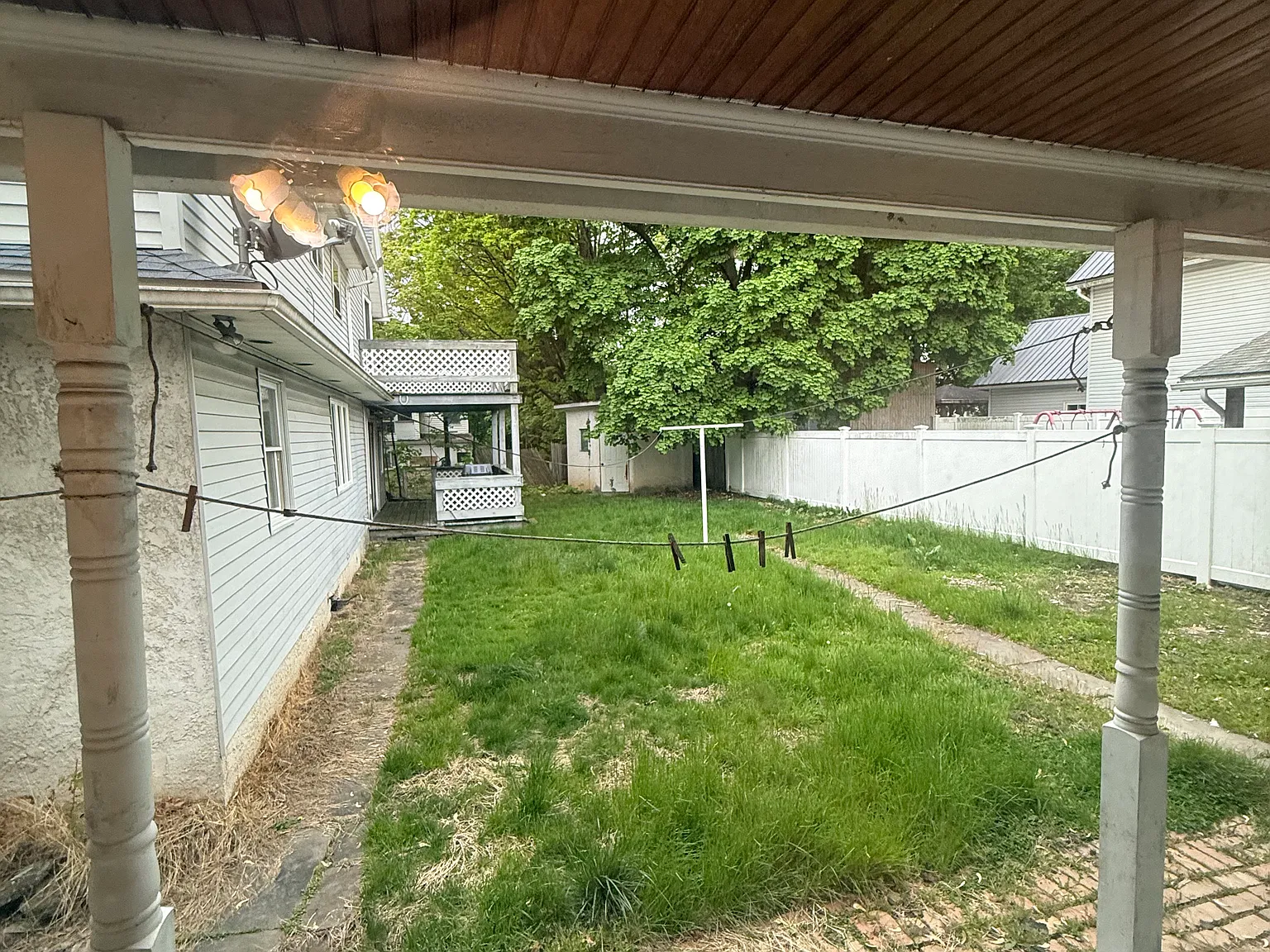 3 bed, $1,350 — Photo 2