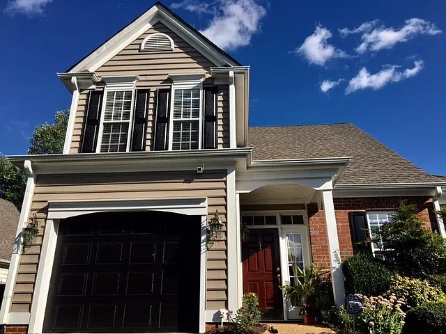448 Heritage Court — Photo 1
