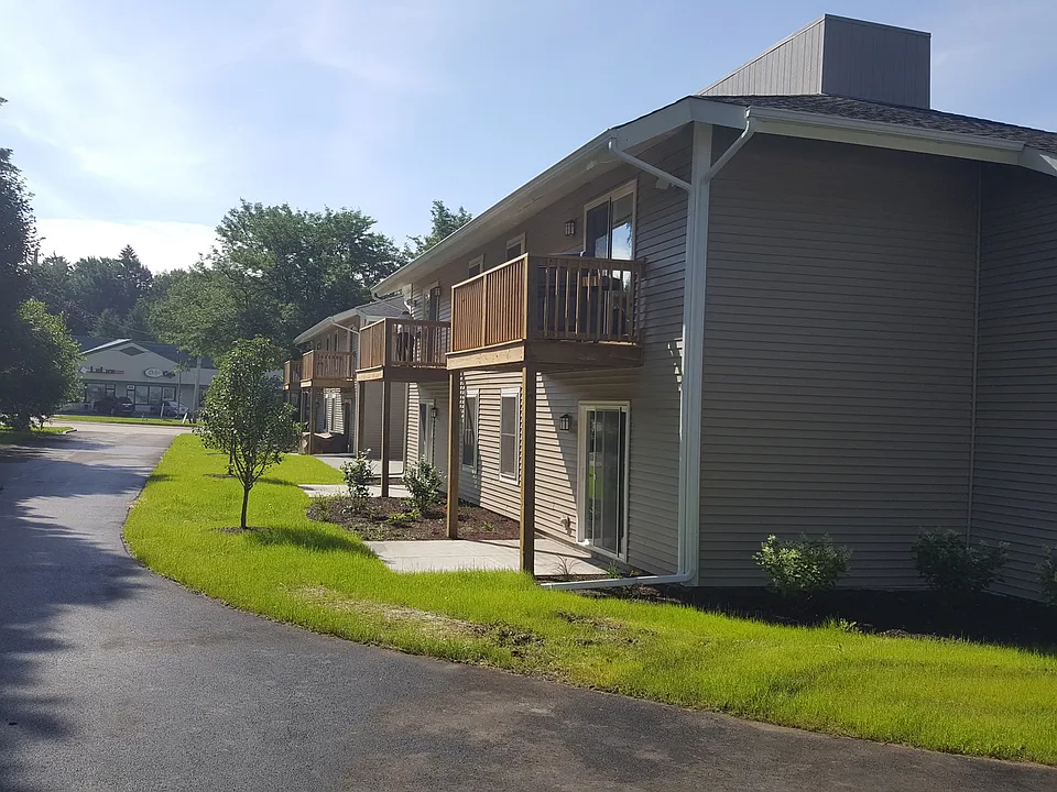 201 Penny Ave #2C