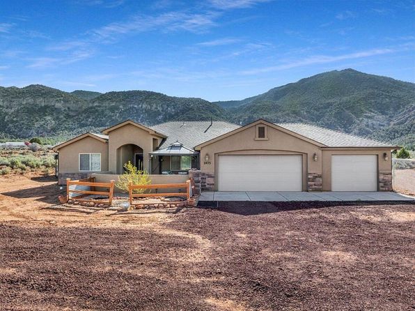 2475 S Badger Way