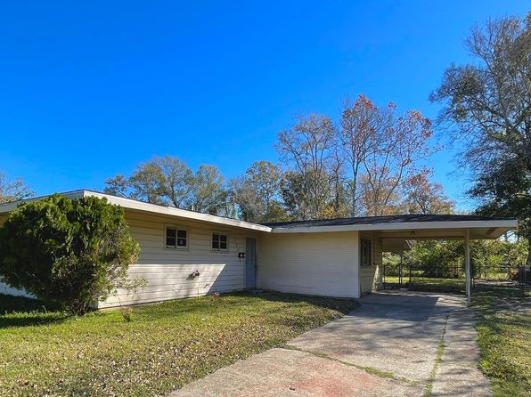 4540 Beaumont Dr