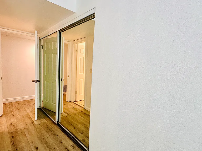 106 Rancho Dr #D — Photo 13