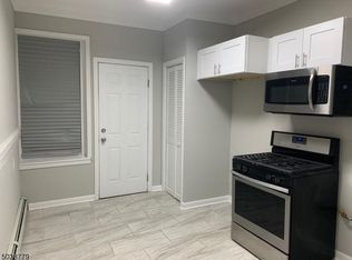 11 Howard Pl APT 1, Belleville, NJ 07109