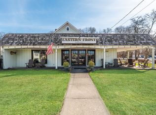13100 Main Rd, Mattituck, NY 11952