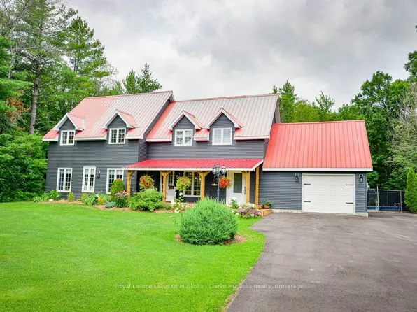 1572 Laughlin Falls Rd, Severn, ON L0K 1E0
