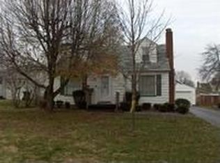 48 Edgewater Dr, Poland, OH 44514