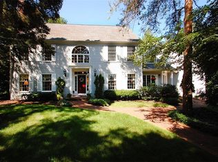 5126 Reis Cir, Fayetteville, NY 13066