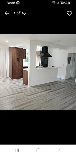 625 N Kings Rd Photo 1