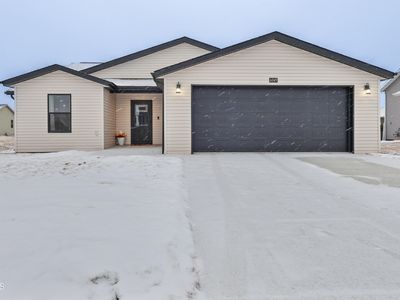 6045 Reily Rd, Bismarck, ND, 58504
