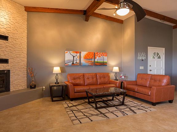 3rd image of 11400 E Camino Aurelia