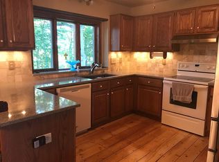 25706 Deer Ridge Trl, Waterford, WI 53185