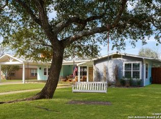 515 E Nottingham Dr, San Antonio, TX 78209
