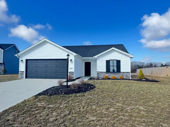 2004 S Legacy St, Garrett, IN 46738