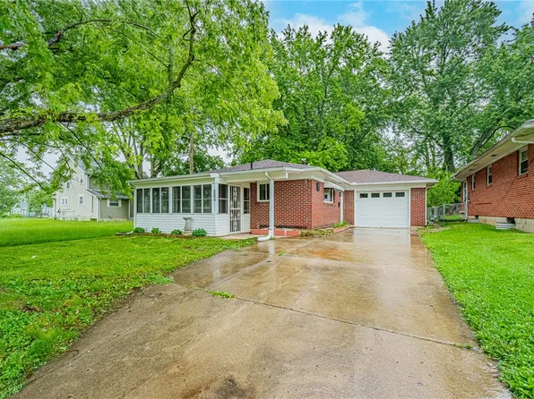 260 Indiana Ave, Springfield, OH 45505