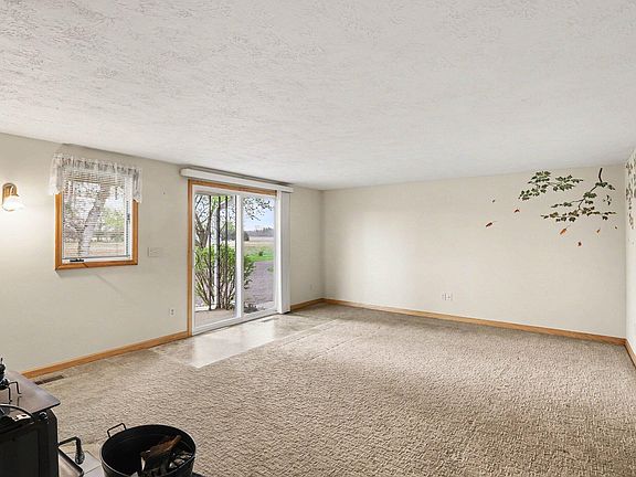 4th image of 5371 Wolf Hwy
