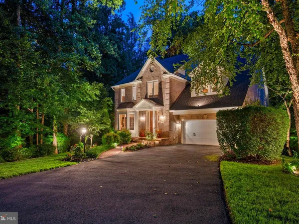 3431 Putnam St, Falls Church, VA 22042