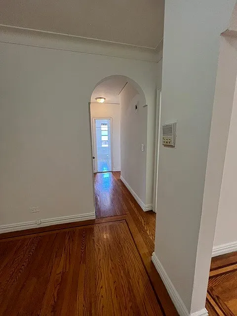 2 bed, 1.0 bath, $2,650 — Photo 4