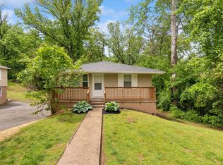 422 Hickory Hill Dr, Clarksville, TN 37040