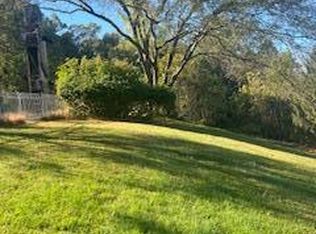 4956 Chestnut Hill Rd, Center Valley, PA 18034