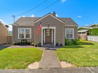 984 Tennyson Ave, Ferndale, CA 95536