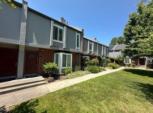 18 Sierra Ln, Walnut Creek, CA 94596