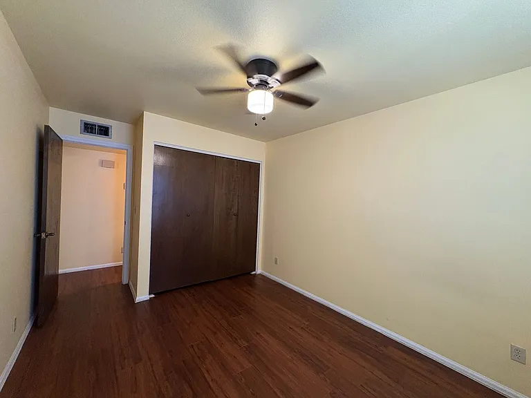 64 W Brown Rd — Photo 14