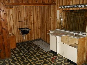 FINISH BASEMENT
