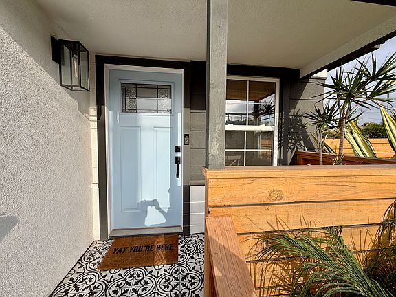 4th image of 2740 32nd St