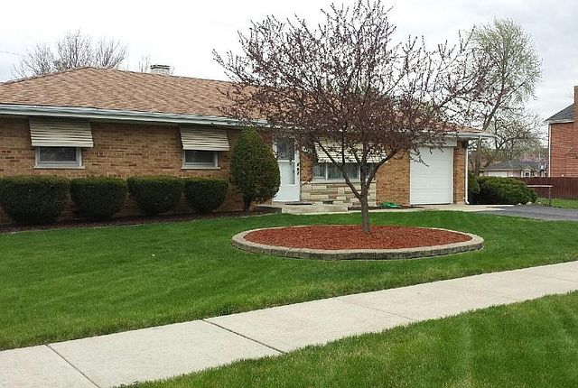 1st image of 9721 S Meade Ave