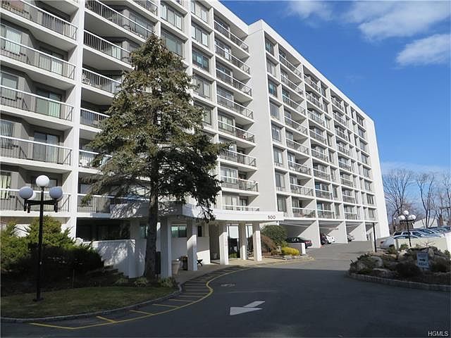 1st image of 500 High Point Dr APT 606