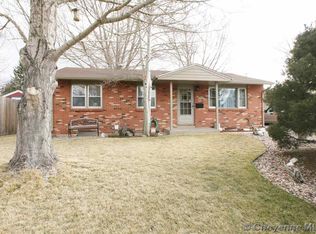 819 Hillcrest Rd, Cheyenne, WY 82001