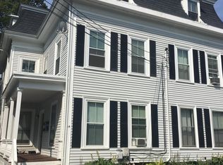 16 Powow St FLOOR 1, Amesbury, MA 01913
