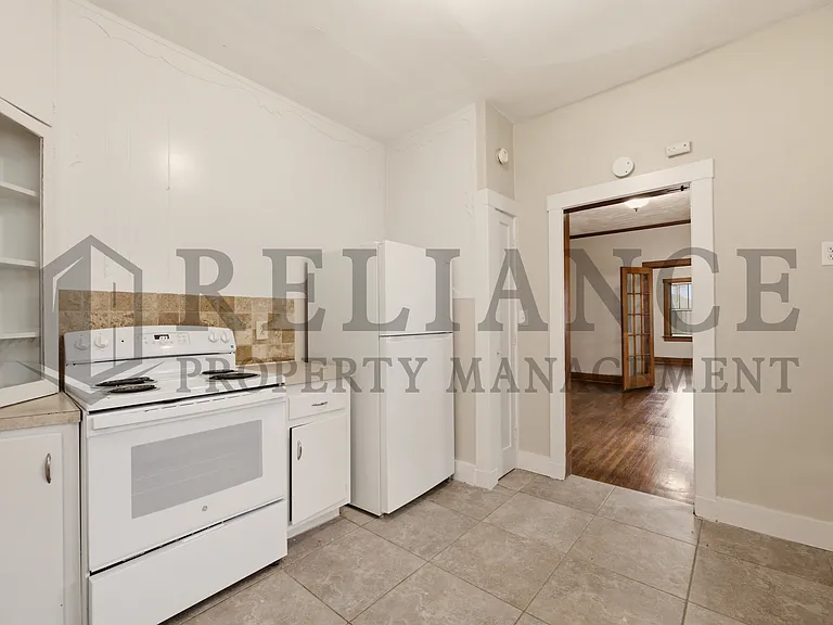 525 S Chautauqua Ave — Photo 30