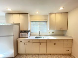 557 Maybell Ave #C, Palo Alto, CA 94306